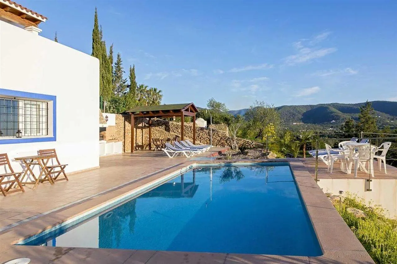 Villa Vista Sant Carles de Peralta